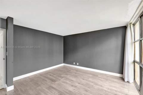 16919 N Bay Rd 521, Sunny Isles Beach FL - photo 18 of 55