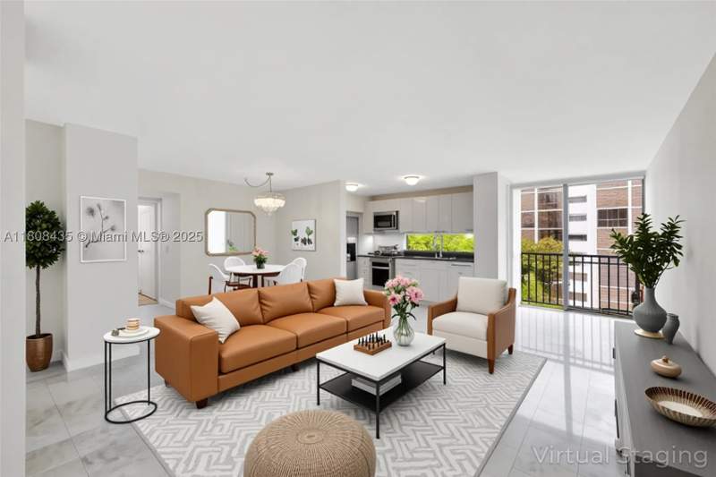 2 bedroom Condominium at 16919 N Bay Rd 521, Plaza Of Americas Condo P, Sunny Isles Beach — photo 2