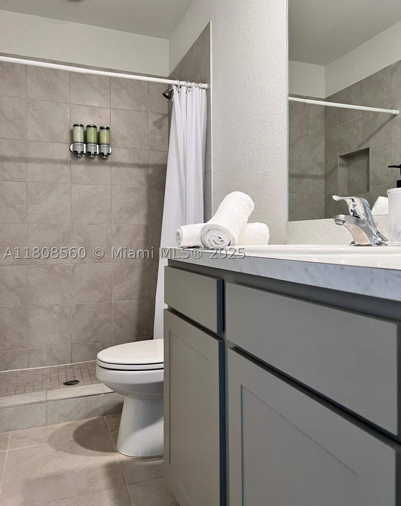 3 bedroom Townhouse at 245 NE 3rd Ct, Miami Land And Developmen, Florida City — photo 4