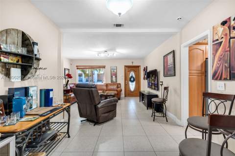 1901 SW 37th Ave, Miami FL - photo 11 of 35