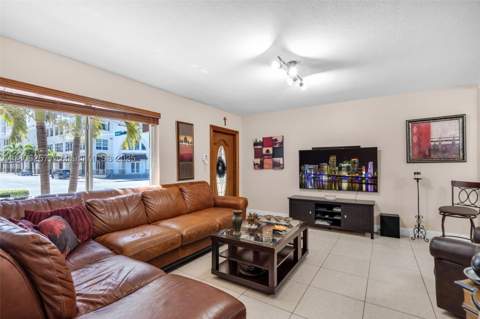 1901 SW 37th Ave, Miami FL - photo 8 of 35