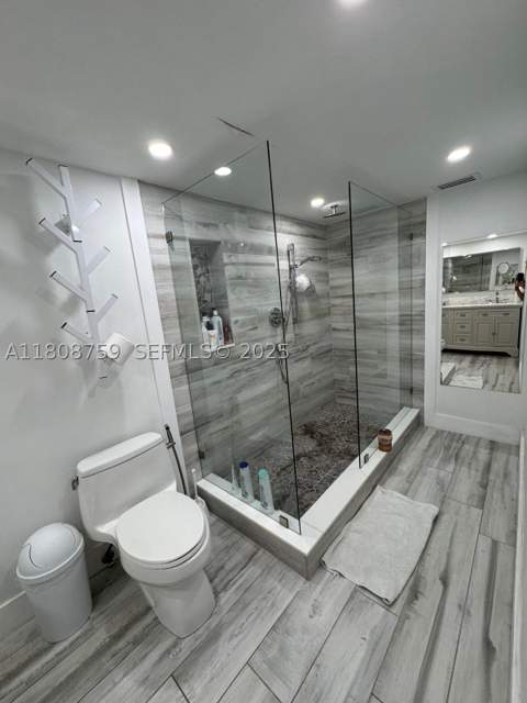 6423 Collins Ave 1001, Miami Beach FL - photo 14 of 28