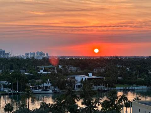 6423 Collins Ave 1001, Miami Beach FL - photo 20 of 28