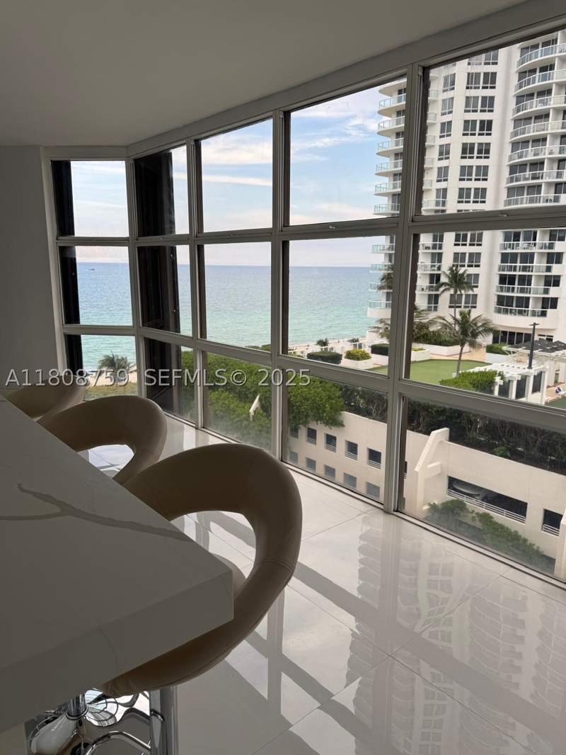 1 bedroom Condominium at 6423 Collins Ave 1001, Mar Del Plata Condo, Miami Beach — photo 5