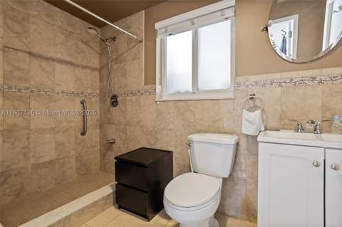 881 NW 177th Ter, Miami Gardens FL - photo 13 of 24