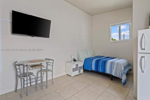 881 NW 177th Ter, Miami Gardens FL - photo 14 of 24