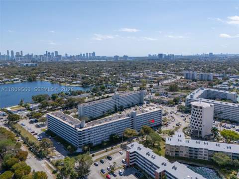 1770 NE 191st St 316-1, Miami FL - photo 13 of 51