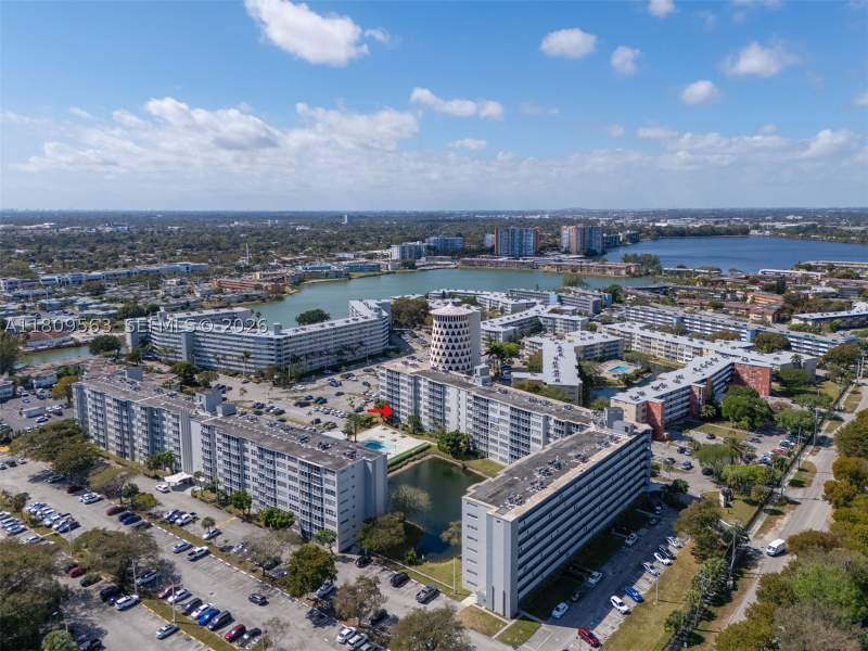 2 bedroom Condominium at 1770 NE 191st St 316-1, Jade Winds Group -, Miami — photo 5