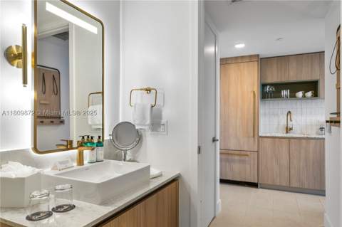 601 NE 1st St 3907, Miami FL - photo 8 of 13