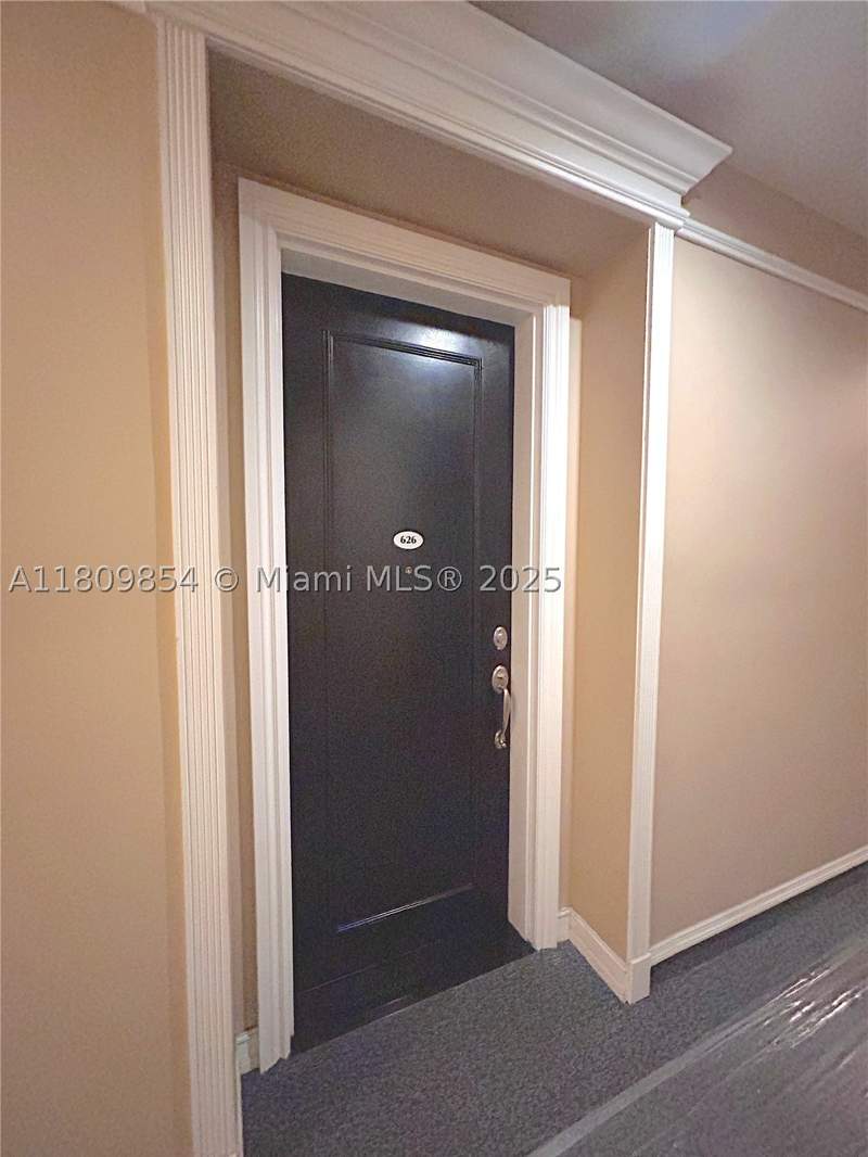 1 bedroom Condominium at 1805 Ponce De Leon Blvd 626, The Ponce Tower Condo, Coral Gables — photo 2