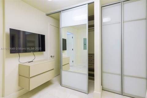 360 Ocean Dr 205S, Key Biscayne FL - photo 20 of 39