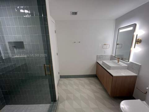 159 NE 6th St 3205, Miami FL - photo 18 of 43