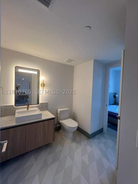 159 NE 6th St 3205, Miami FL - photo 22 of 43
