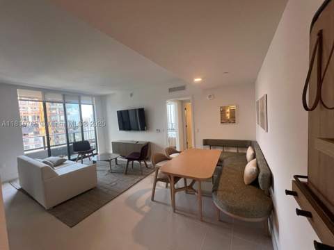 159 NE 6th St 3205, Miami FL - photo 6 of 43
