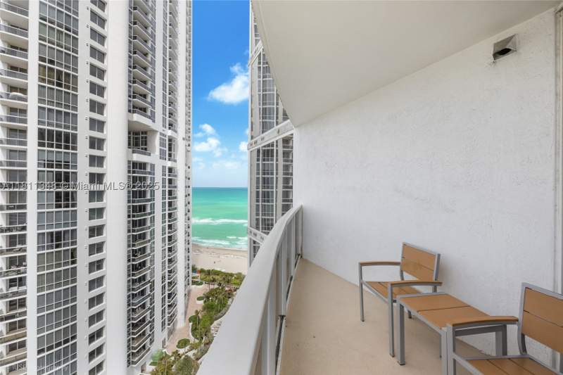 0 bedroom Condominium at 18001 Collins Ave 1504, Trump International Sones, Sunny Isles Beach — photo 2