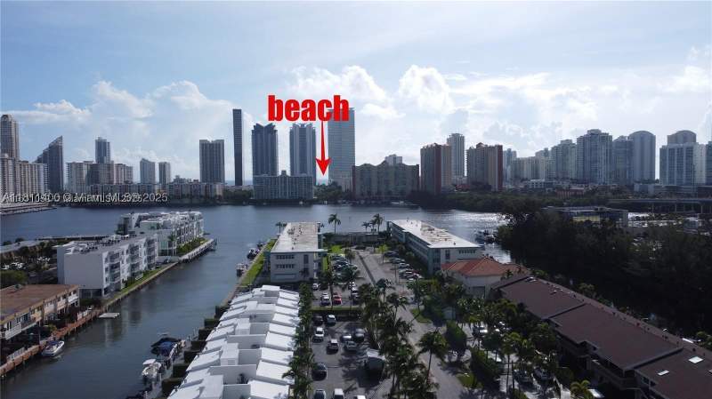 2 bedroom Condominium at 3660 NE 166th St 603, Eastern Shores White Hous, North Miami Beach — photo 2