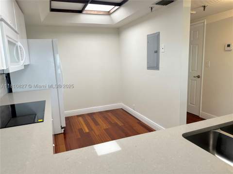 520 Brickell Key Dr A811, Miami FL - photo 13 of 50