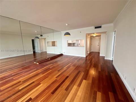 520 Brickell Key Dr A811, Miami FL - photo 9 of 50