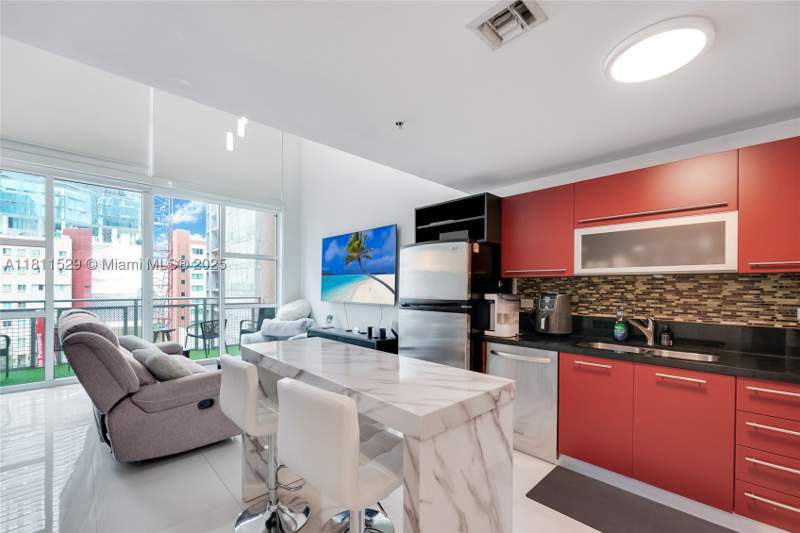 1 bedroom Condominium at 244 Biscayne Blvd 644, Vizcayne North Condo, Miami — photo 3