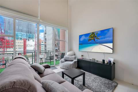 244 Biscayne Blvd 644, Miami FL - photo 6 of 15