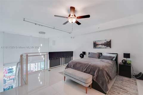 244 Biscayne Blvd 644, Miami FL - photo 9 of 15
