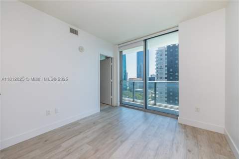 1100 S Miami Ave 1704, Miami FL - photo 10 of 31