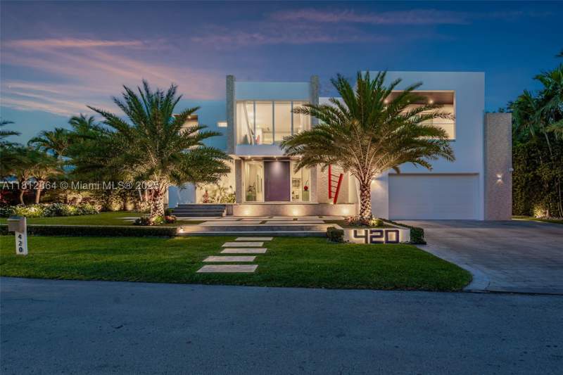 6 bedroom SingleFamilyResidence at 420 Island Dr, Cape Florida Sub Sec 1, Key Biscayne — photo 2