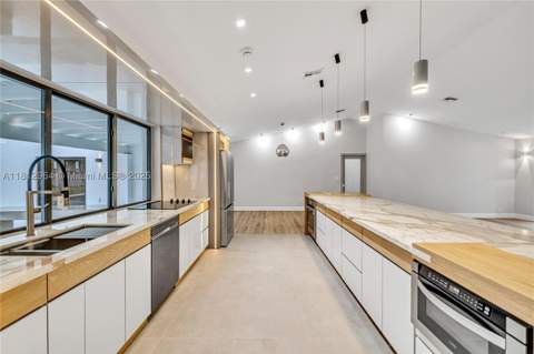 10600 SW 140th St, Miami FL - photo 6 of 74