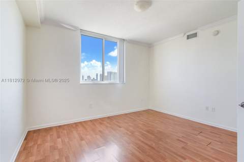 18800 NE 29th Ave 1011, Aventura FL - photo 11 of 12