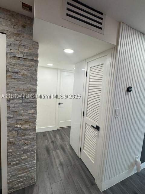 4550 NW 9th St 520E, Miami FL - photo 12 of 19