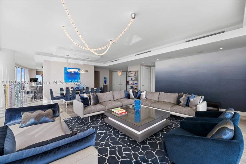 5 bedroom Condominium at 17901 Collins Ave 3004, Estates at Acqualina, Sunny Isles Beach — photo 2
