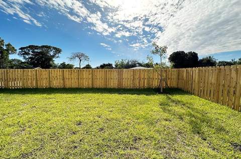 2437 NW 131st Circle, Miami FL - photo 23 of 23