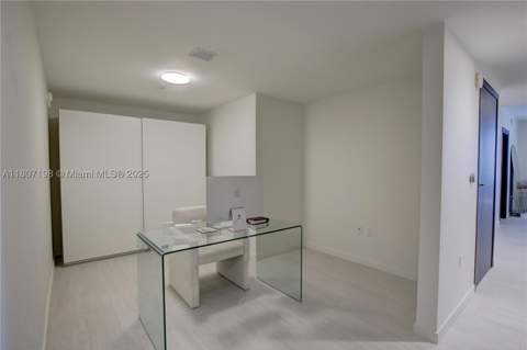 1000 Brickell Plz 2705, Miami FL - photo 20 of 37
