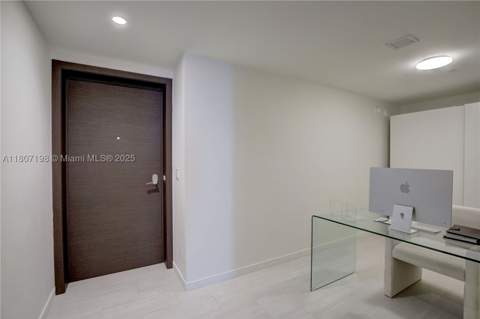 1000 Brickell Plz 2705, Miami FL - photo 22 of 37