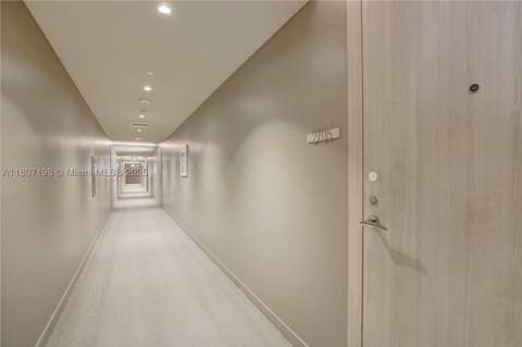 1000 Brickell Plz 2705, Miami FL - photo 9 of 37