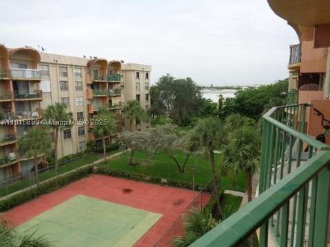 9320 Fontainebleau Blvd 503, Miami FL - photo 6 of 21