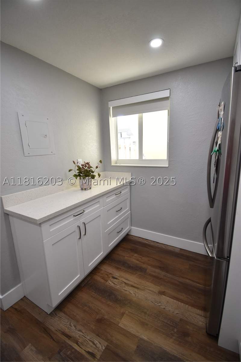 2 bedroom Condominium at 8469 SW 137th Ave 8469, Kendale Lk Townhouse Cond, Miami — photo 4