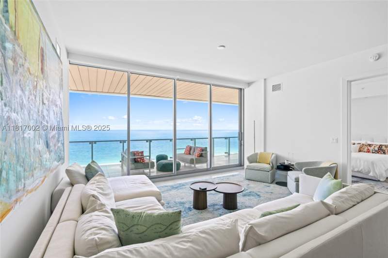 2 bedroom Condominium at 5775 Collins Ave 1602, Amd Pl Of 2nd Ocean Front, Miami Beach — photo 2