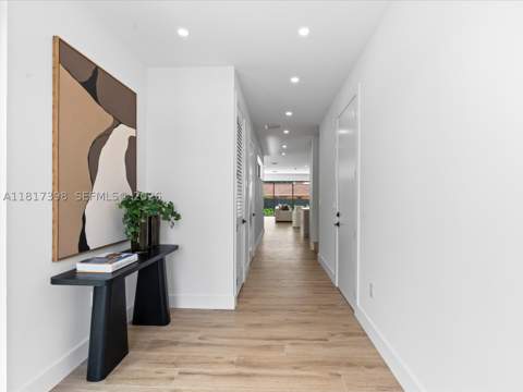 2732 SW 31st Ave, Miami FL - photo 7 of 55
