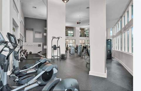 1900 N Bayshore Dr 3909, Miami FL - photo 16 of 31