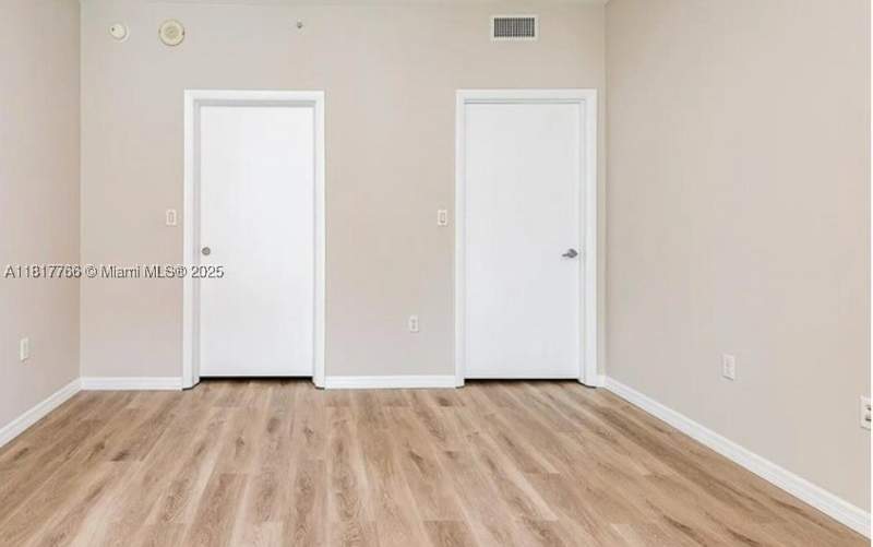 1 bedroom Condominium at 1900 N Bayshore Dr 3909, Quantum On The Bay Condo, Miami — photo 4
