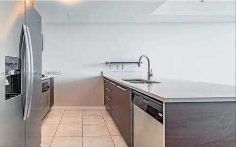 1900 N Bayshore Dr 3909, Miami FL - photo 8 of 31