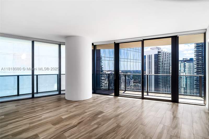3 bedroom Condominium at 801 S Miami Ave 3704, 801 Sma Residences Condo, Miami — photo 2