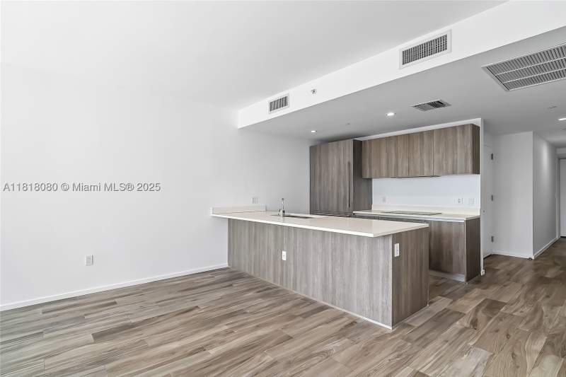 3 bedroom Condominium at 801 S Miami Ave 3704, 801 Sma Residences Condo, Miami — photo 5