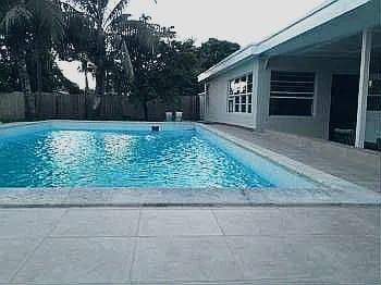8 bedroom SingleFamilyResidence at 236 E 56th Street, Jai-Alai Heights, Hialeah — photo 3