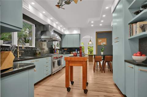 2050 Alton Rd, Miami Beach FL - photo 14 of 57