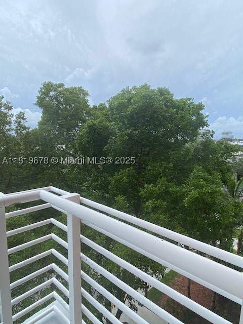 2775 NE 187th St 407, Aventura FL - photo 6 of 38