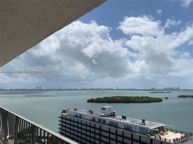 2 bedroom Condominium at 780 NE 69th St 1507, The Palm Bay Yacht Club C, Miami — photo 2