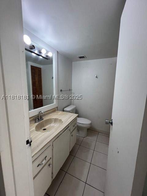 2 bedroom Condominium at 13499 Biscayne Blvd 602, Sailboat Cay Condo, North Miami — photo 2