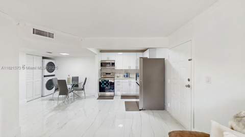 7180 NW 179th St 105, Hialeah FL - photo 10 of 14